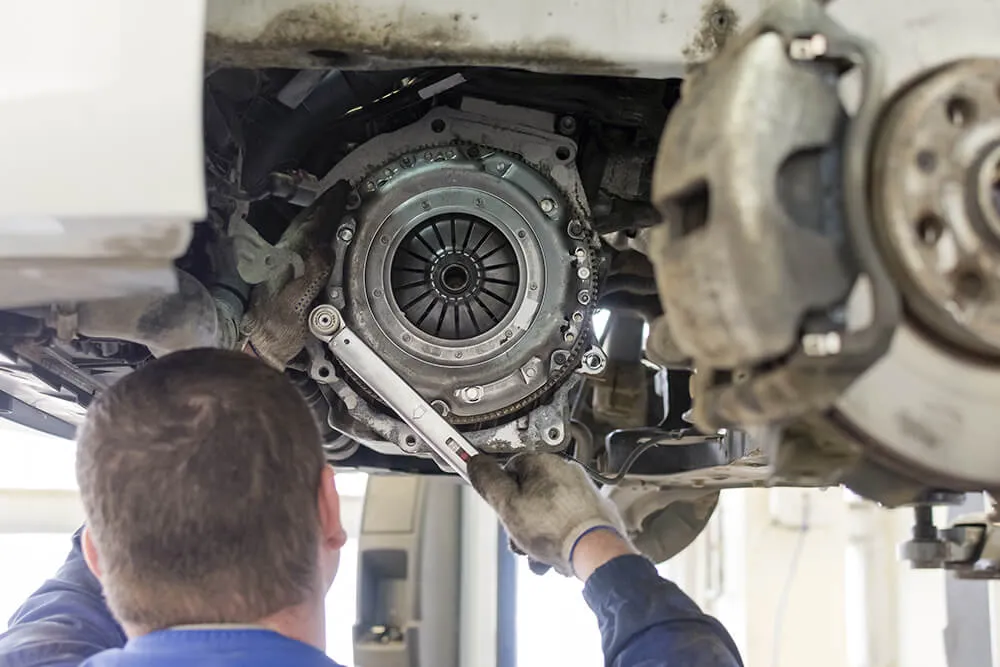 Signs Your Diesel Truck’s Clutch Is Going Bad