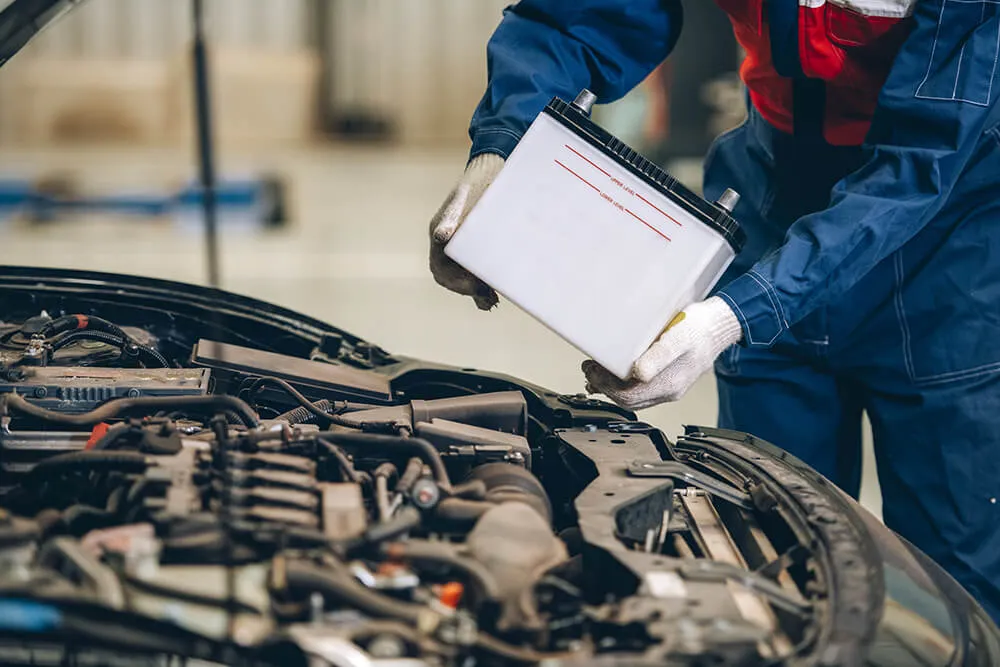 Signs My Diesel Truck's Battery Is Dying